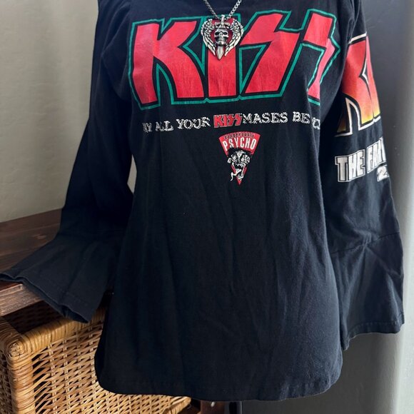 Vintage KISS Ladies Black Remade One of a Kind Off the Shoulder Concert T Shirt - Picture 2 of 5